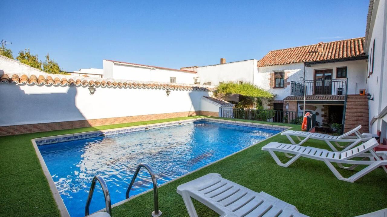 Photo of Outdoor in Guarroman