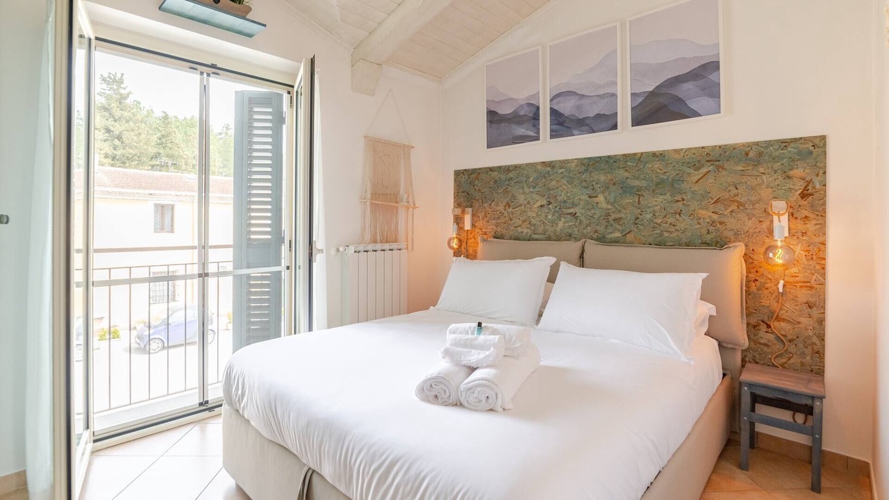 Photo of Bedroom in Cantalupo nel Sannio