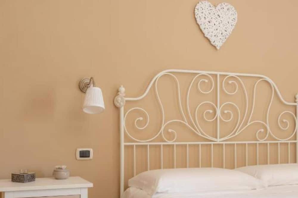 Photo of Bedroom in Caiazzo