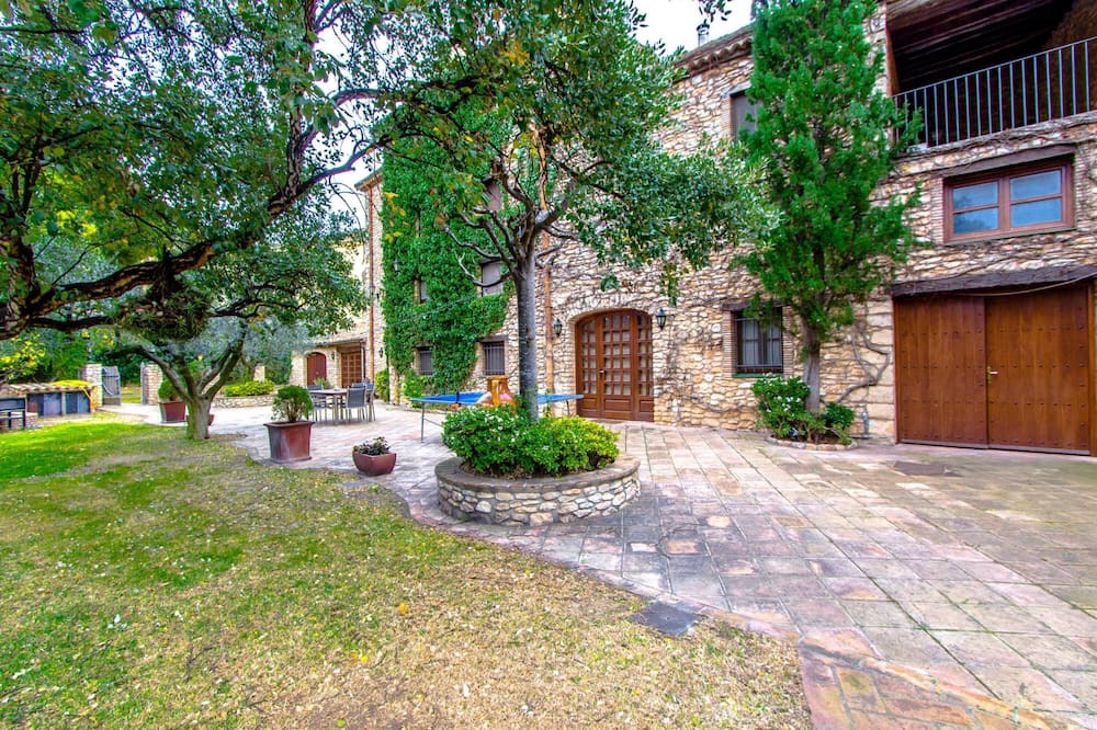 Photo of Outdoor in Santa Oliva