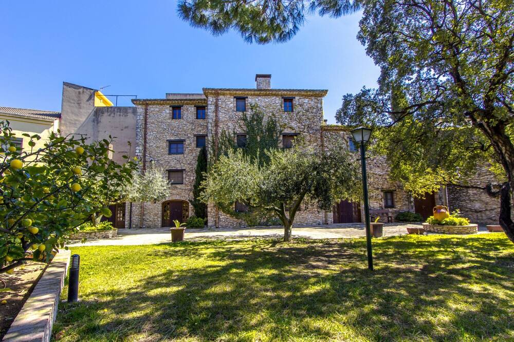 Photo of Outdoor in Santa Oliva