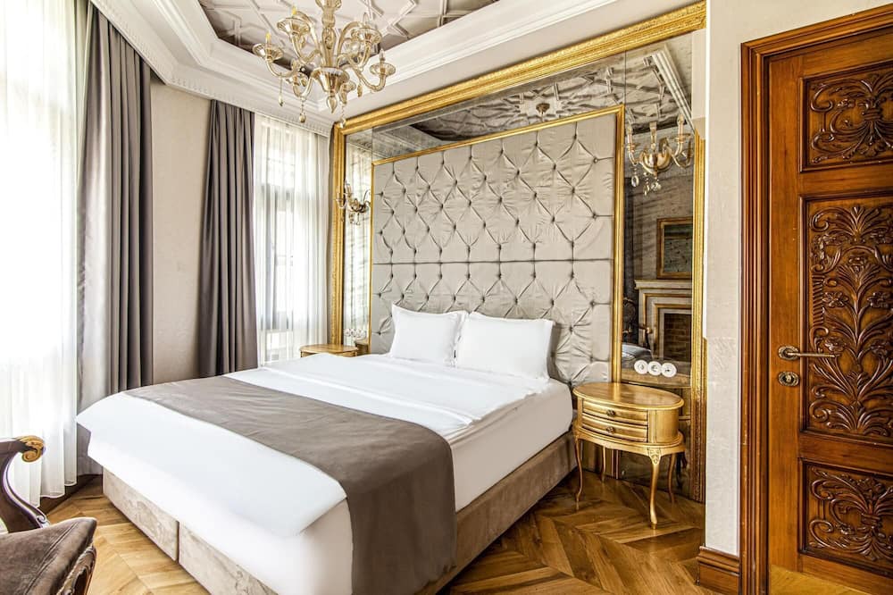 Photo of Bedroom in Beylerbeyi