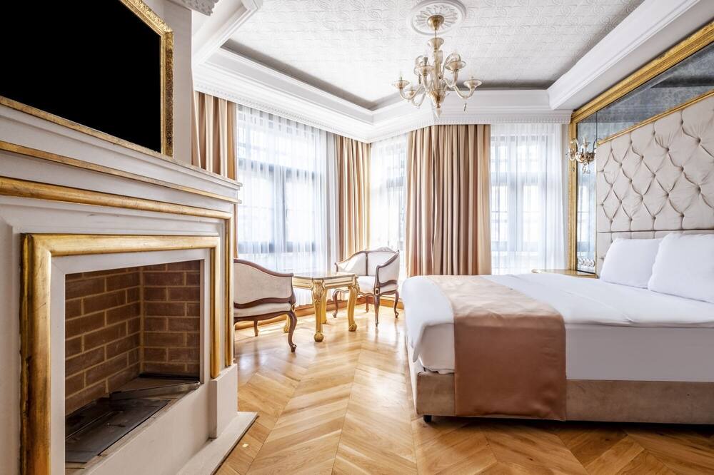 Photo of Bedroom in Beylerbeyi