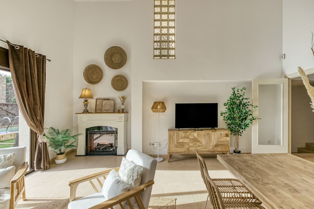 Photo of Livingroom in Madremanya