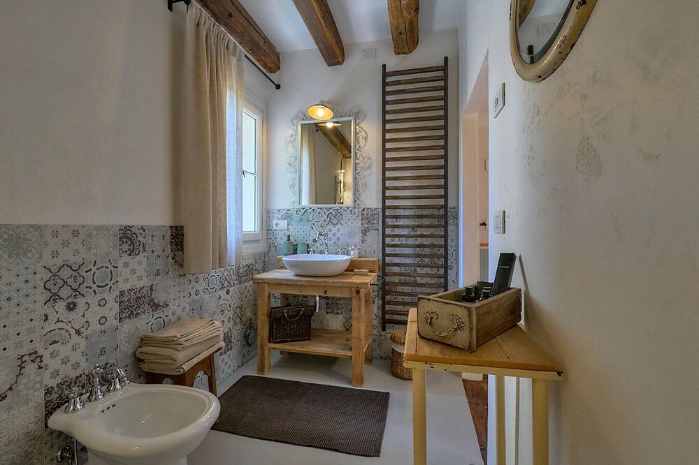 Photo of Bathroom in Castello di Godego