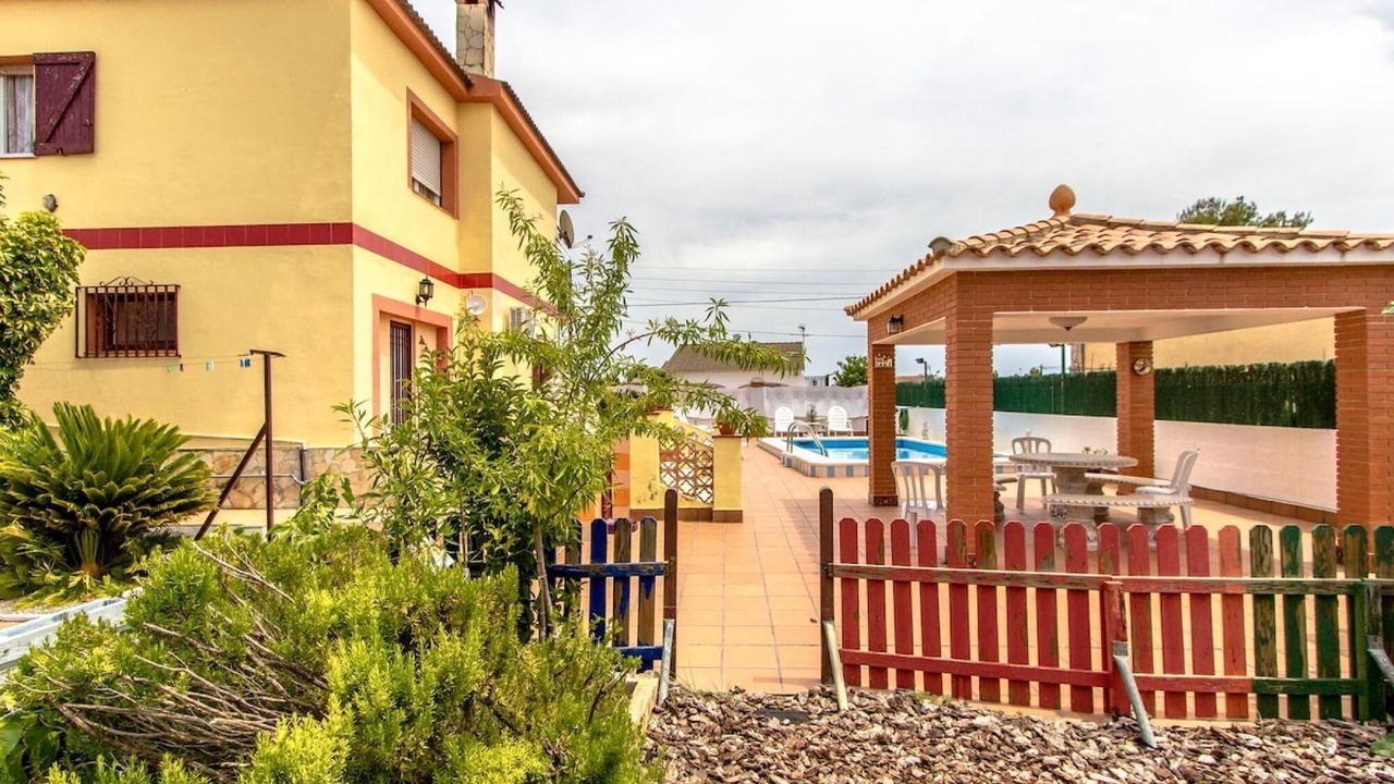 Photo of Outdoor in La Bisbal del Penedes