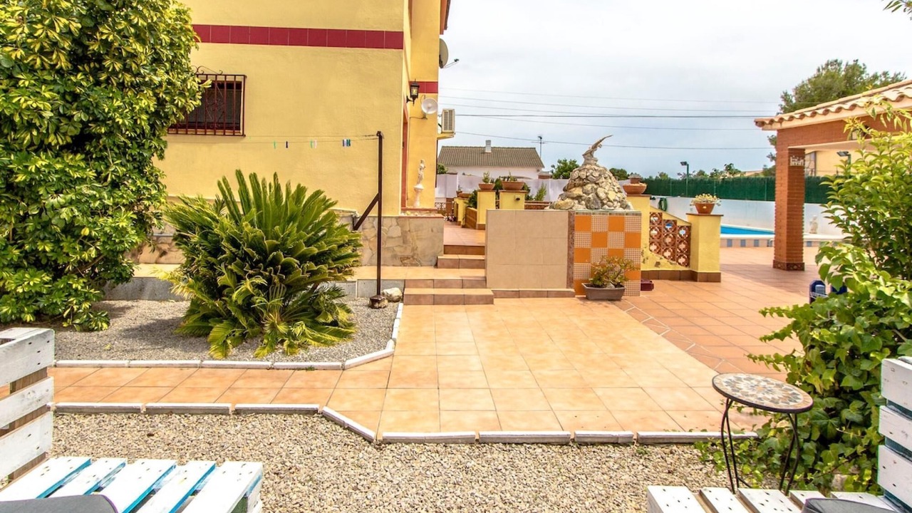 Photo of Outdoor in La Bisbal del Penedes