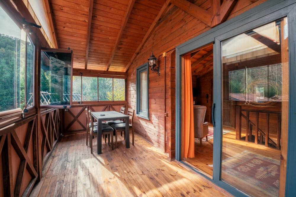 Photo of Patio Balcony in Altinova