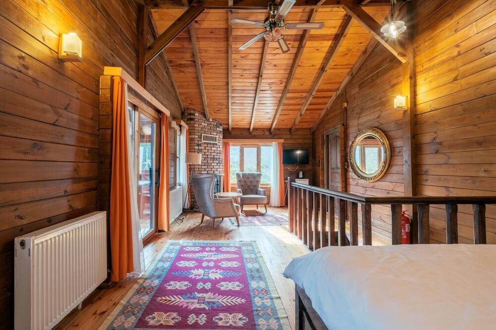 Photo of Bedroom in Altinova