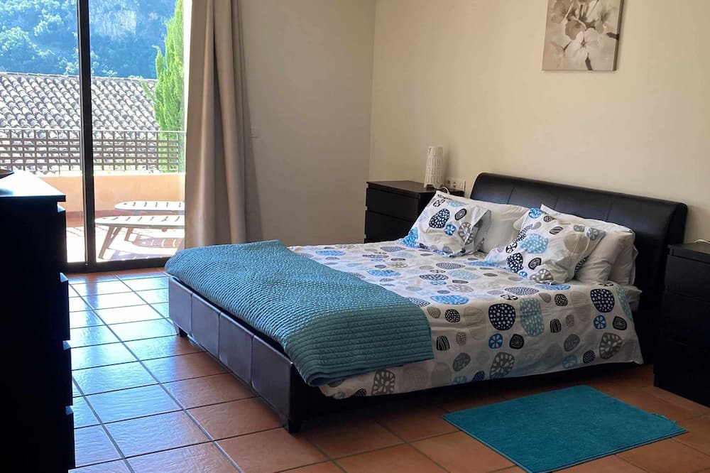 Photo of Bedroom in Benahavis