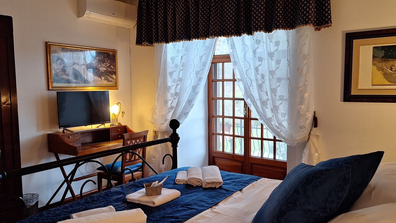 Photo of Bedroom in Capocavallo