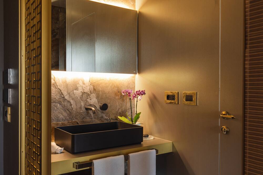 Photo of Bathroom in Castel San Pietro Terme