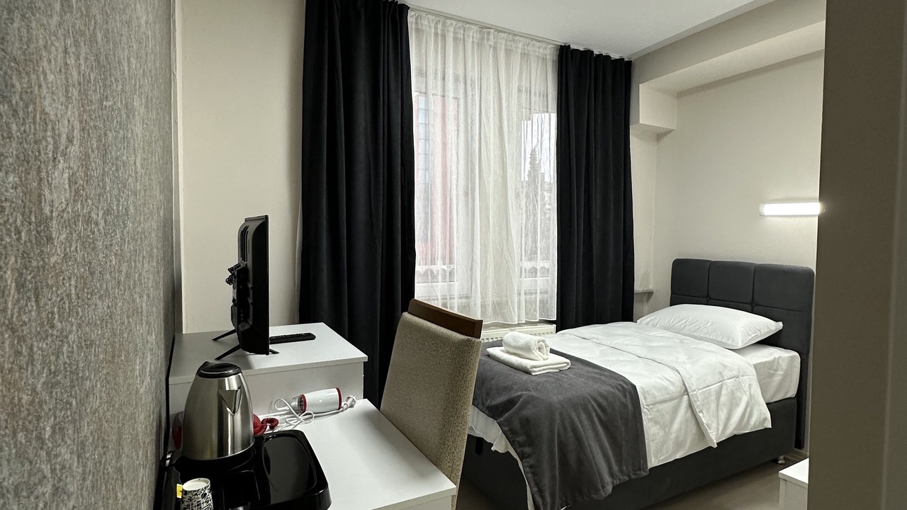 Photo of Bedroom in Karesi