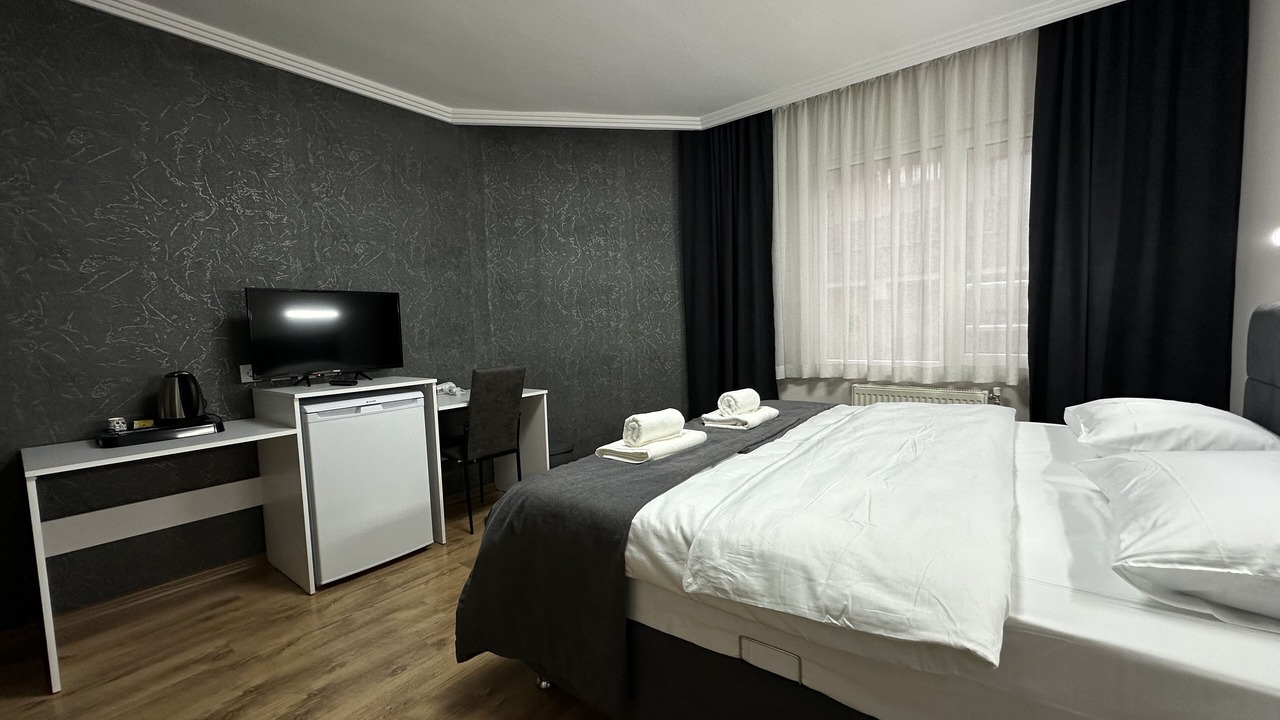Photo of Bedroom in Karesi