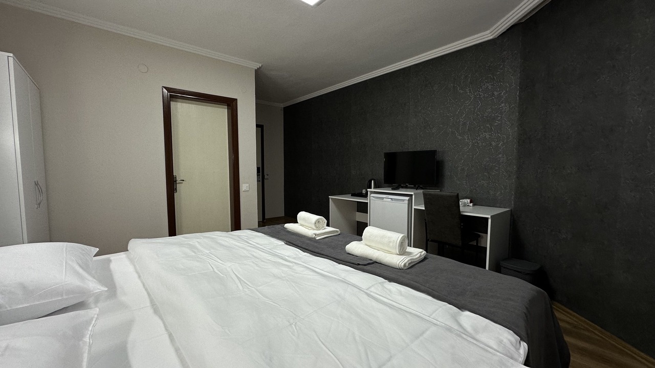 Photo of Bedroom in Karesi