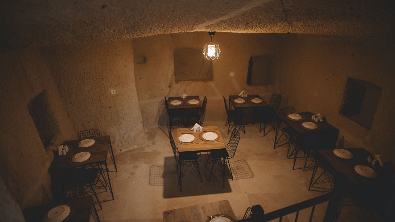 Photo of Others in Cavusin
