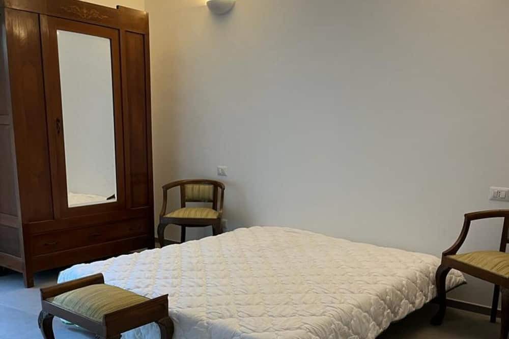 Photo of Bedroom in Invorio