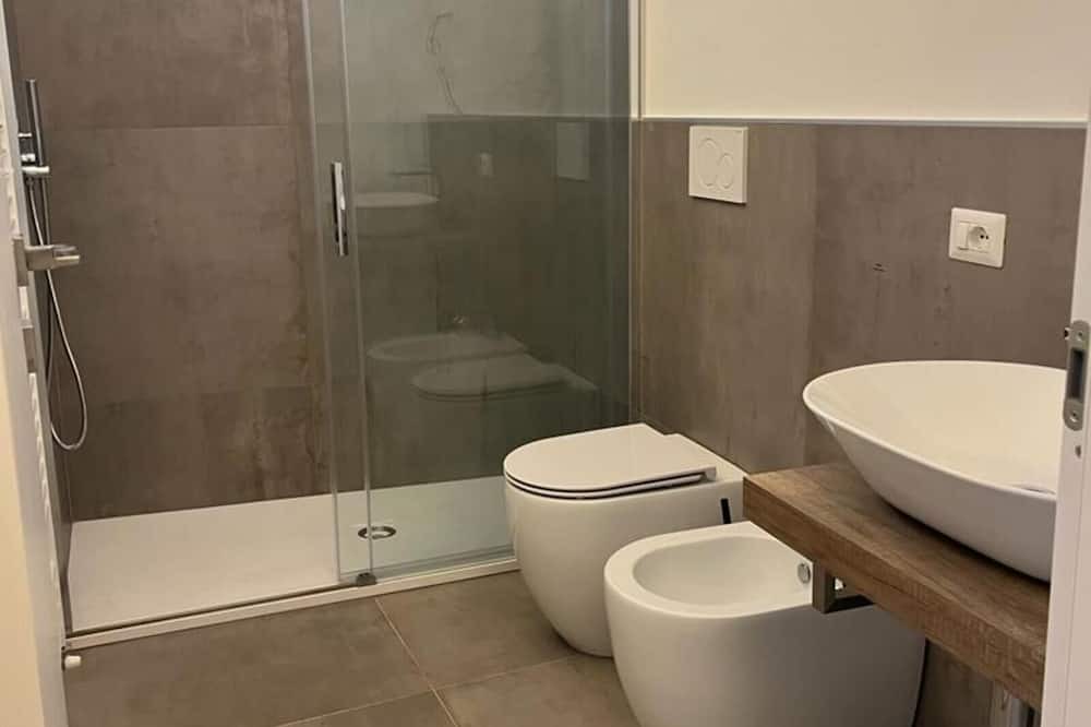 Photo of Bathroom in Invorio