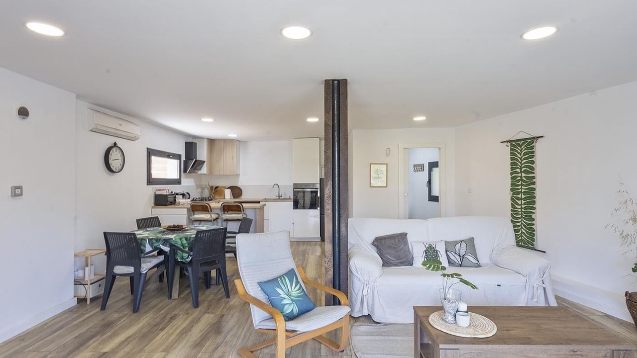 Photo of Livingroom in Riudecanyes