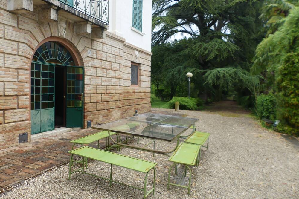 Photo of Outdoor in Treia