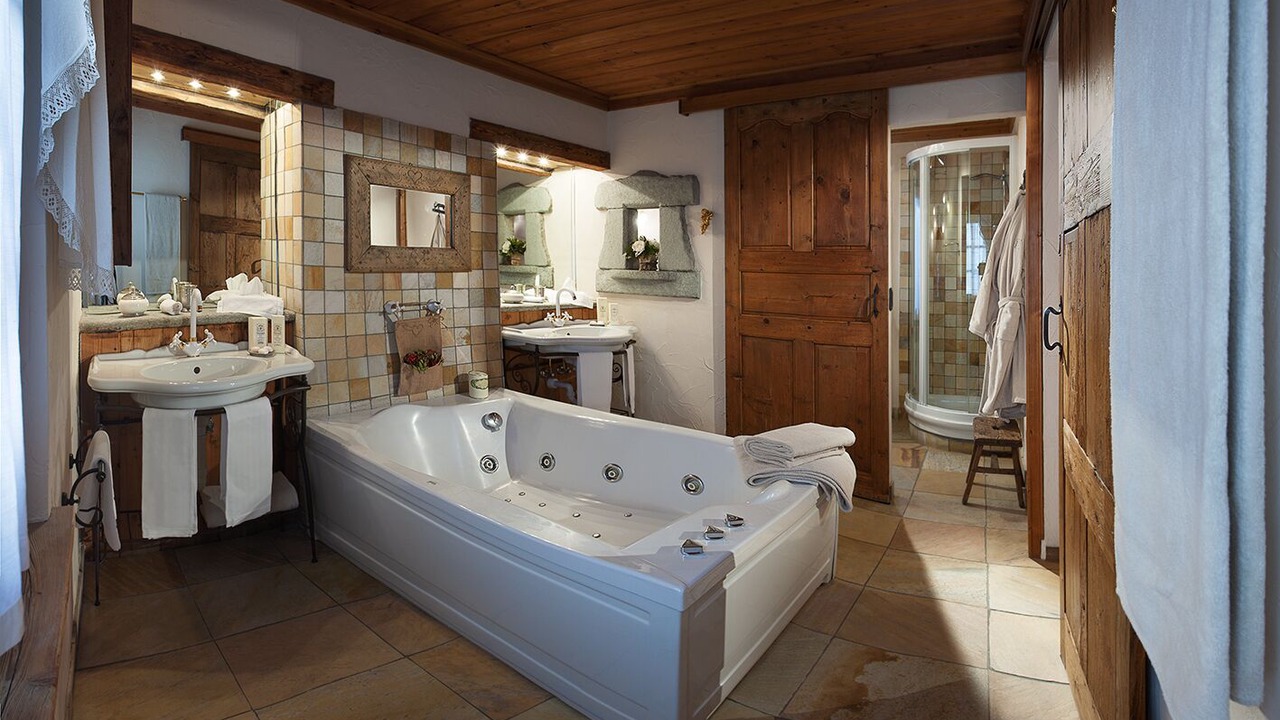 Photo of Bathroom in Cogne