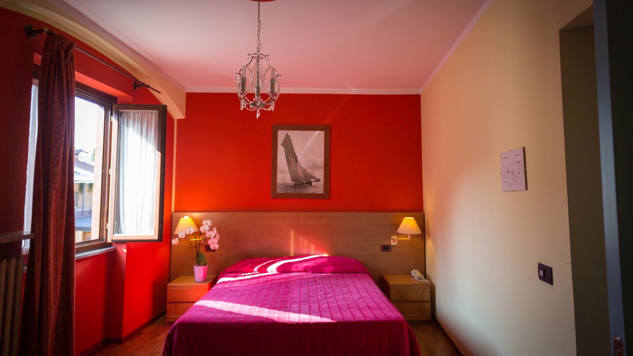 Photo of Bedroom in Varallo Pombia