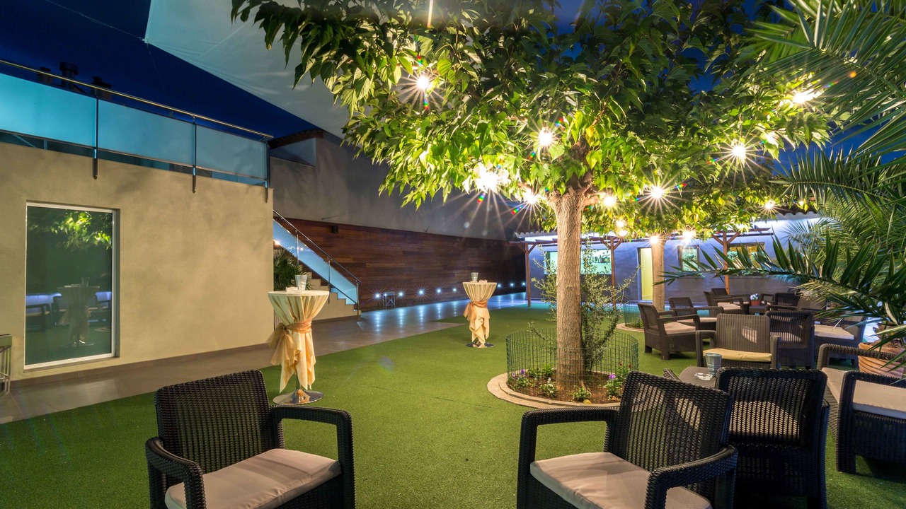 Photo of Patio Balcony in La Almunia de Dona Godina