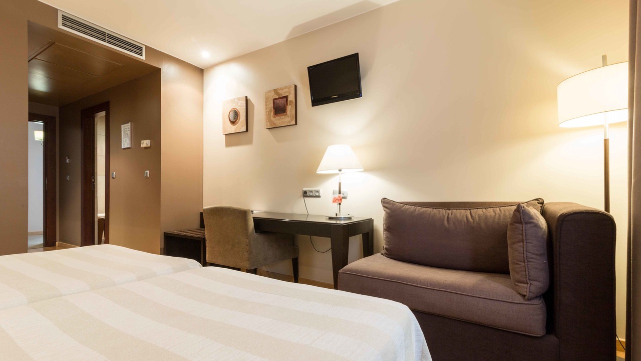 Photo of Bedroom in La Almunia de Dona Godina