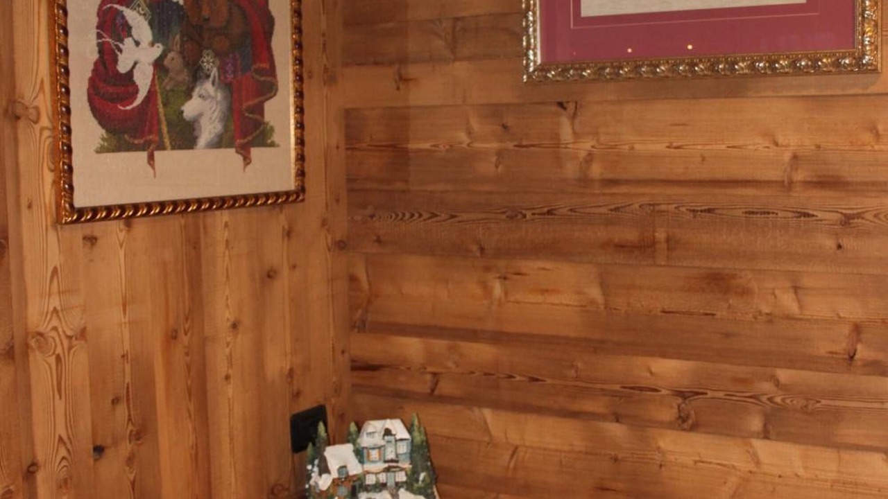 Photo of Bedroom in Antey-Saint-Andre