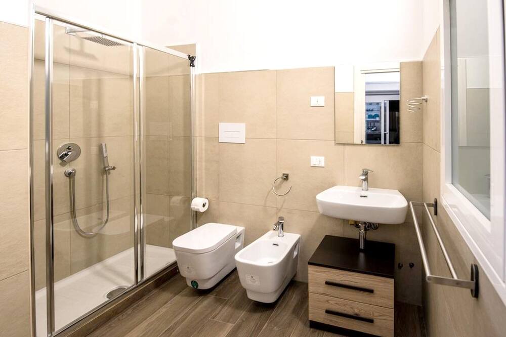 Photo of Bathroom in Comiso