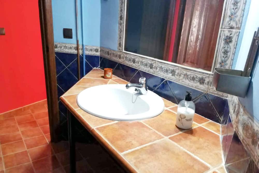Photo of Bathroom in San Martin de Valdeiglesias