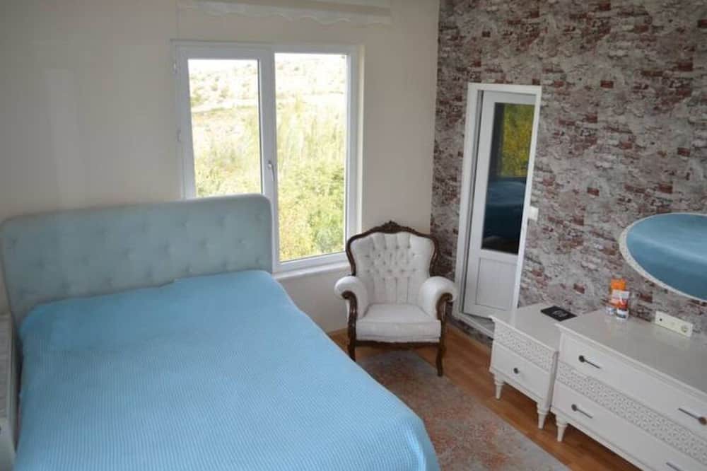 Photo of Bedroom in Hacilar