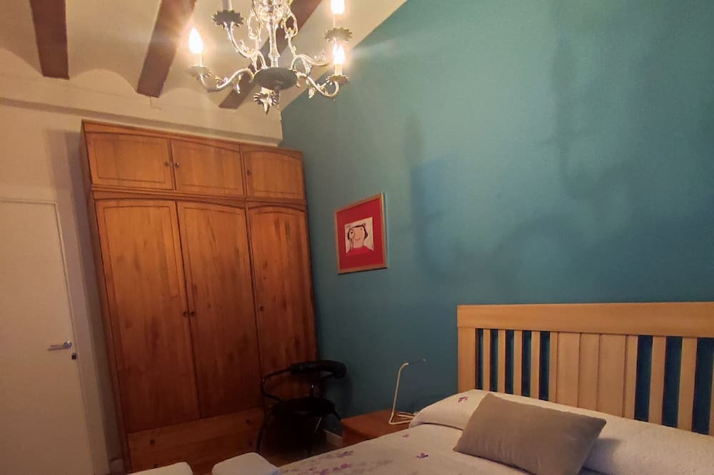 Photo of Bedroom in Caudete de las Fuentes
