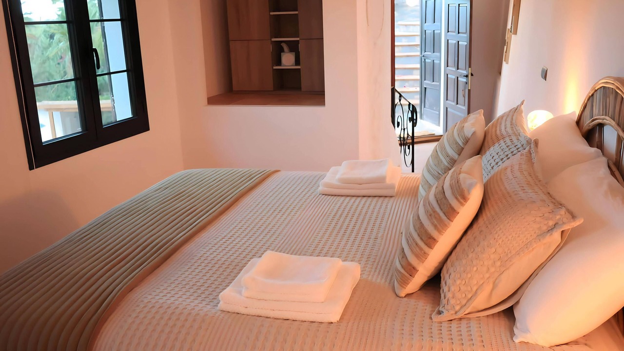 Photo of Bedroom in New Golden Mile