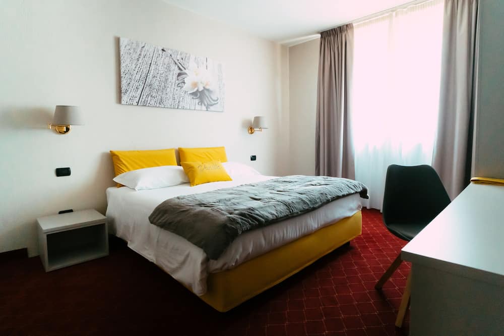 Photo of Bedroom in Verres
