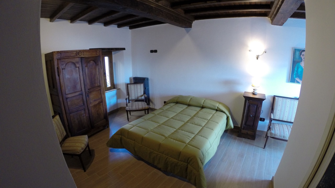 Photo of Bedroom in Fumone