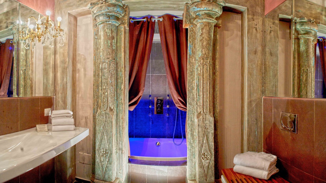 Photo of Bedroom in Foce