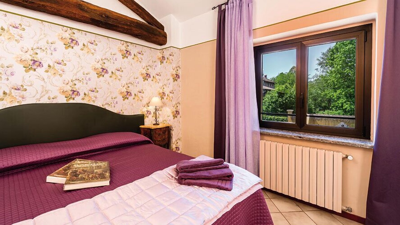 Photo of Bedroom in Cureggio