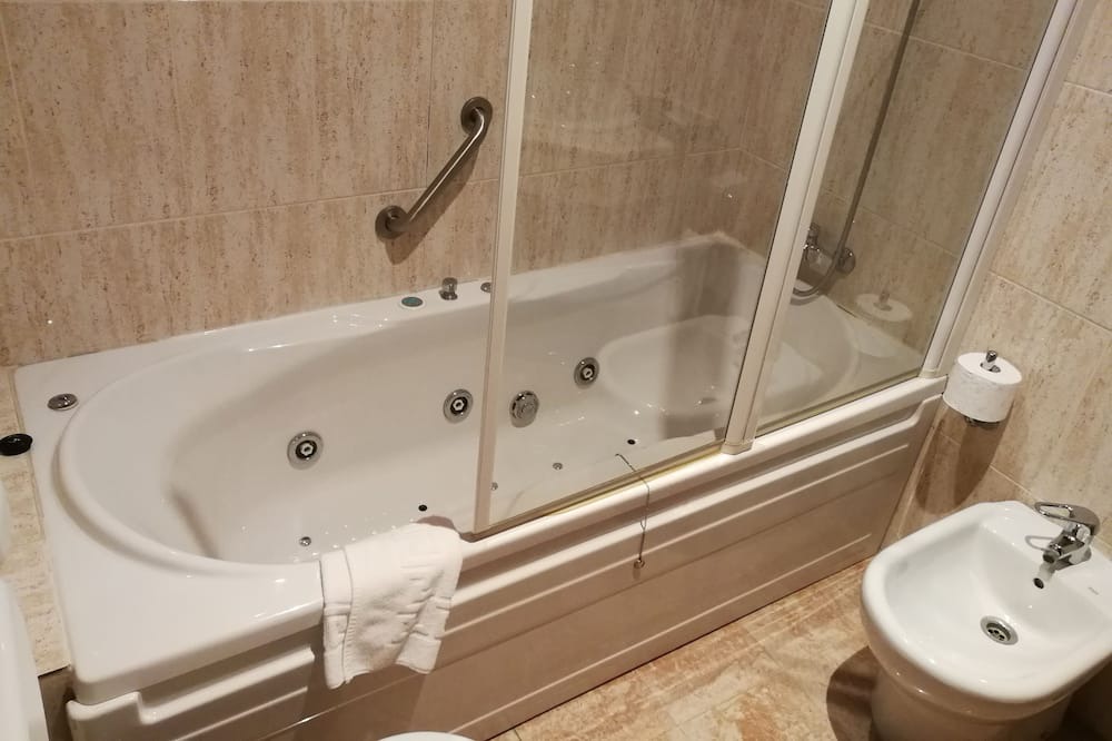Photo of Bathroom in Motilla del Palancar