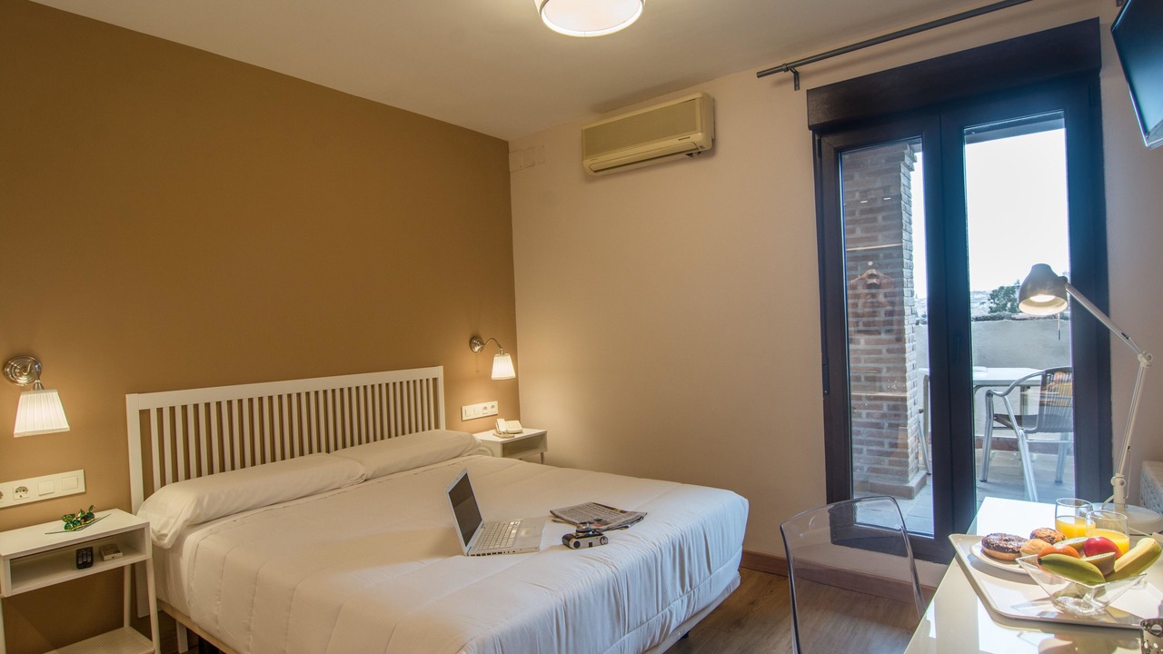 Photo of Bedroom in Toledo