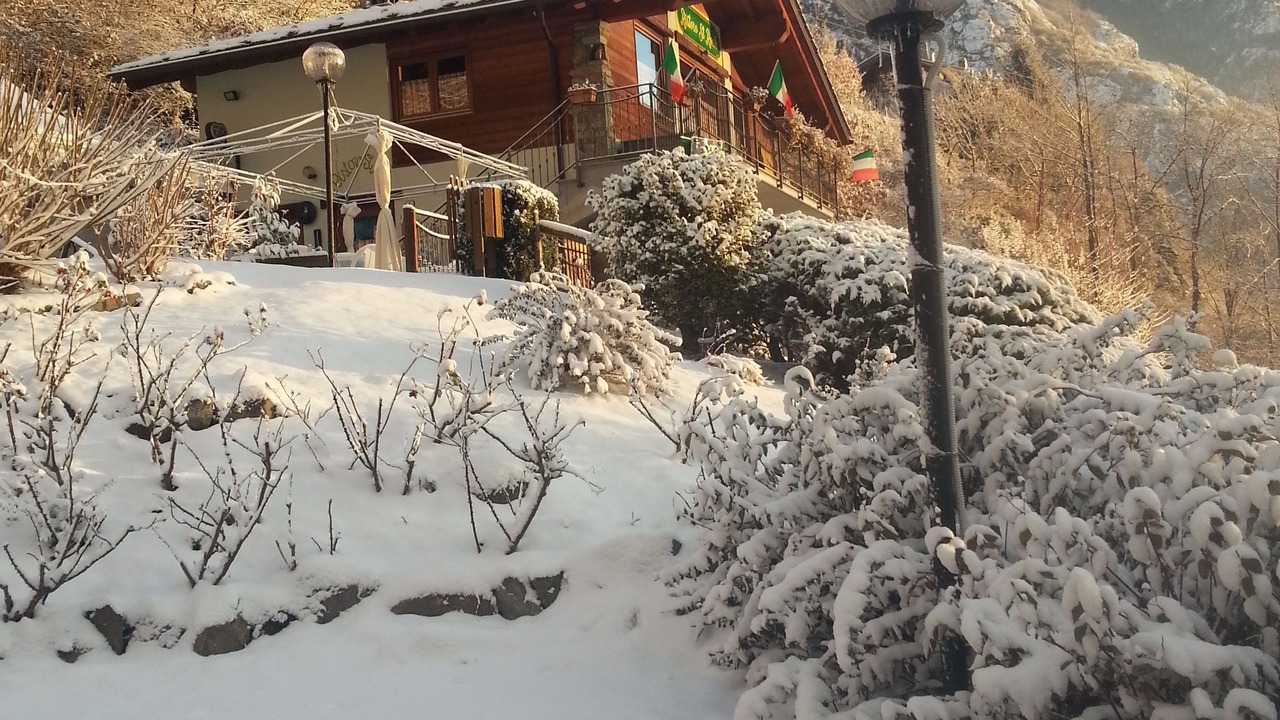 Photo of Outdoor in Hone