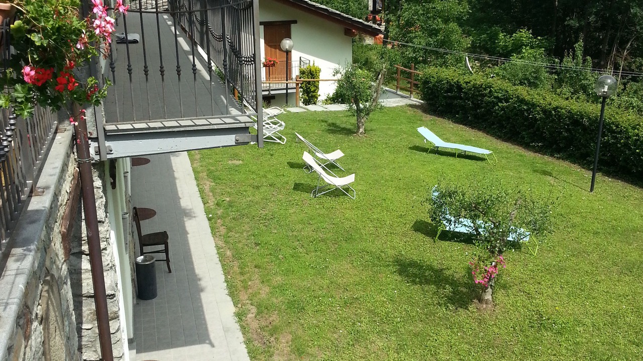 Photo of Outdoor in Hone
