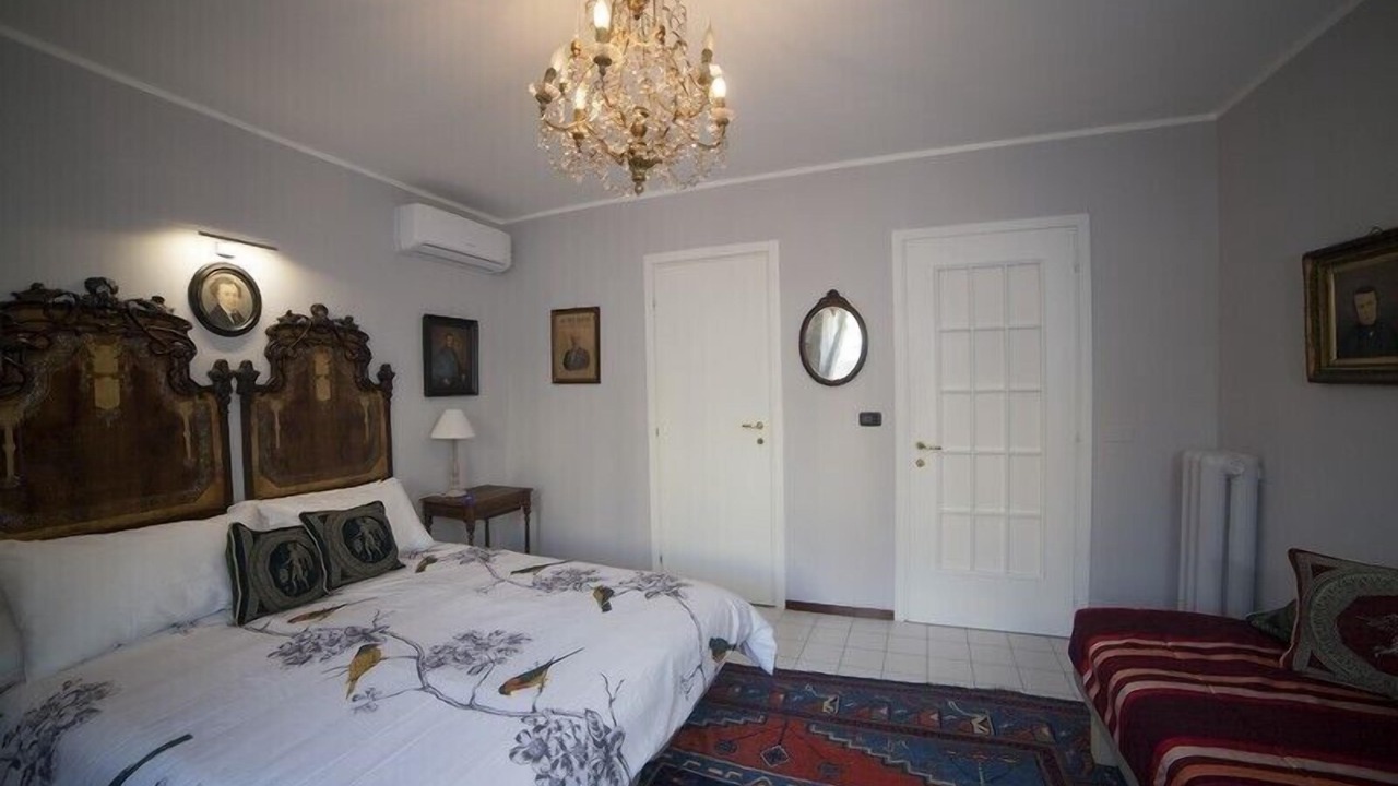Photo of Bedroom in Historic Centre