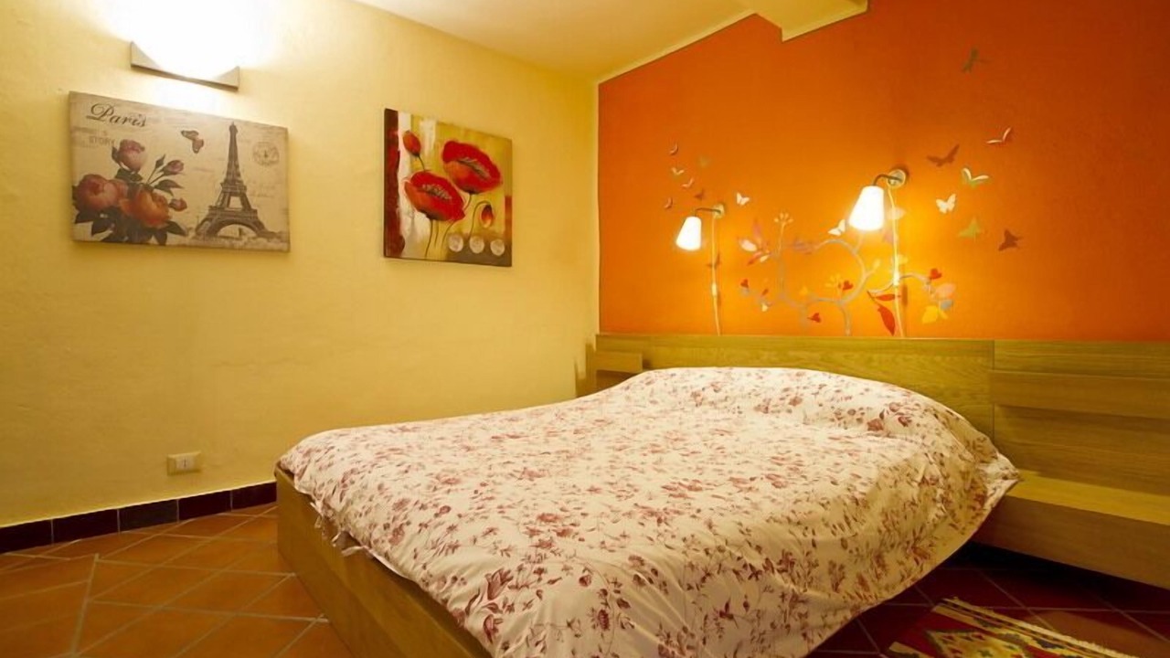 Photo of Bedroom in Orta San Giulio
