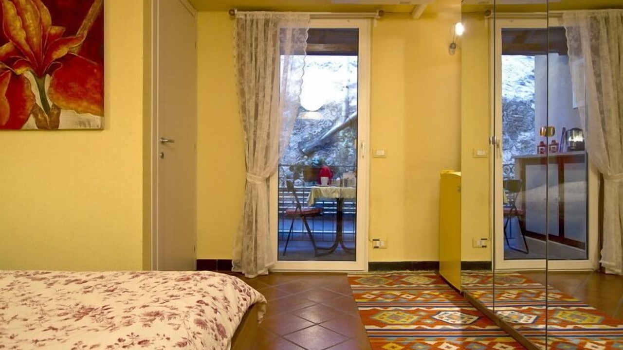 Photo of Bedroom in Orta San Giulio