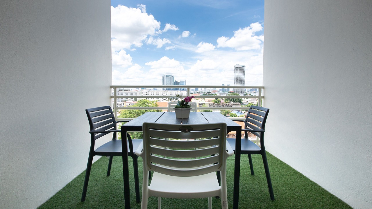 Photo of Patio Balcony in Bang Phlat