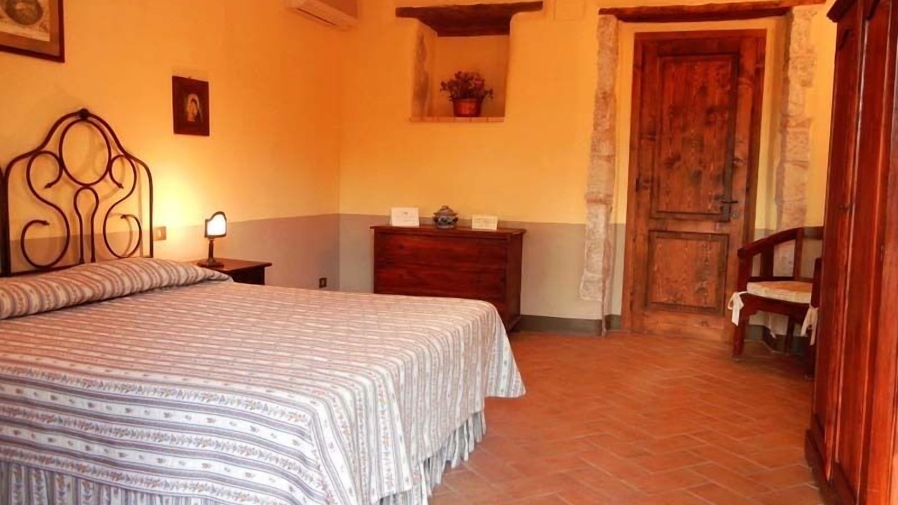 Photo of Bedroom in Manoppello