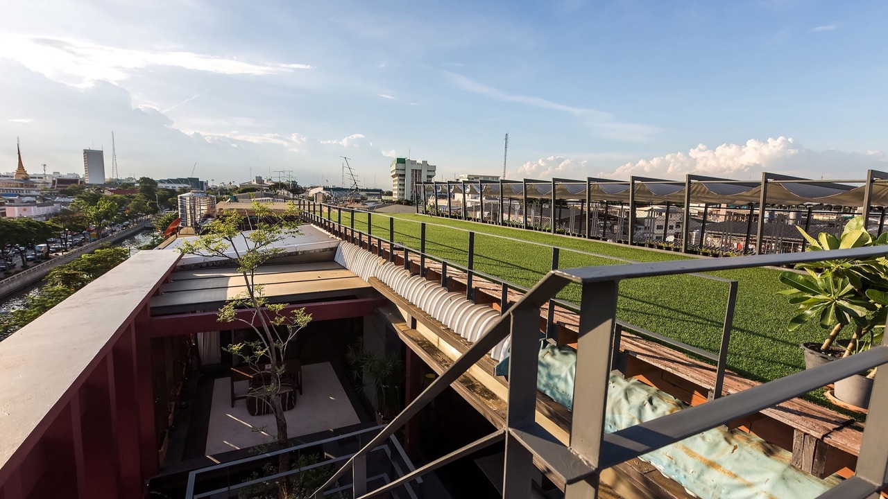 Photo of Patio Balcony in Si Yaek Maha Nak