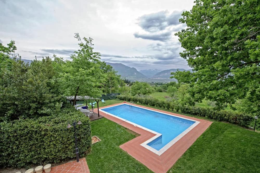 Photo of Outdoor in San Valentino In Abruzzo