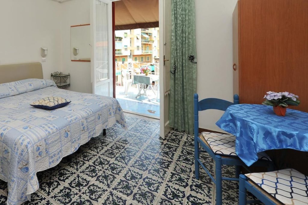 Photo of Bedroom in Minori